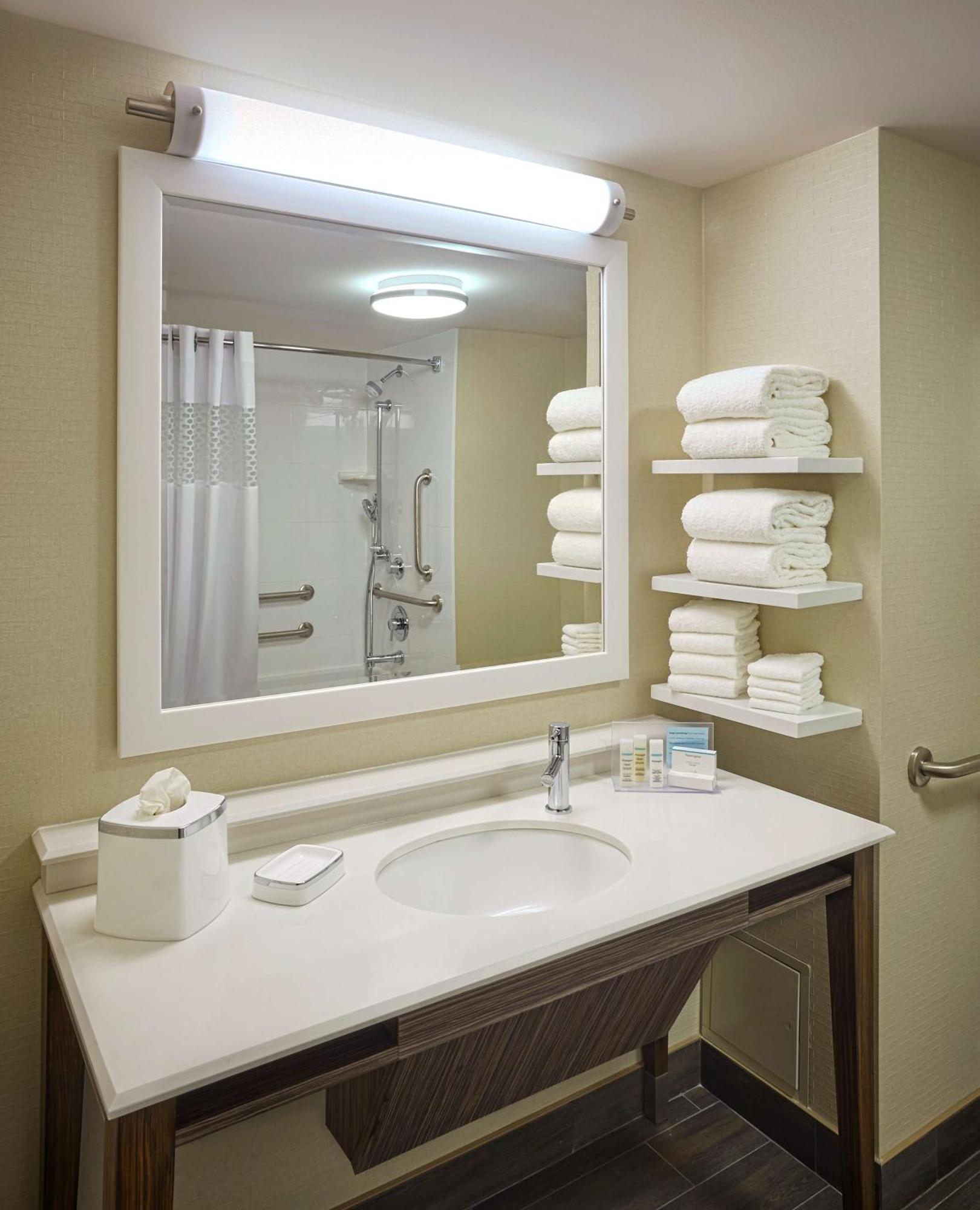 Hampton Inn By Hilton Timmins Εξωτερικό φωτογραφία